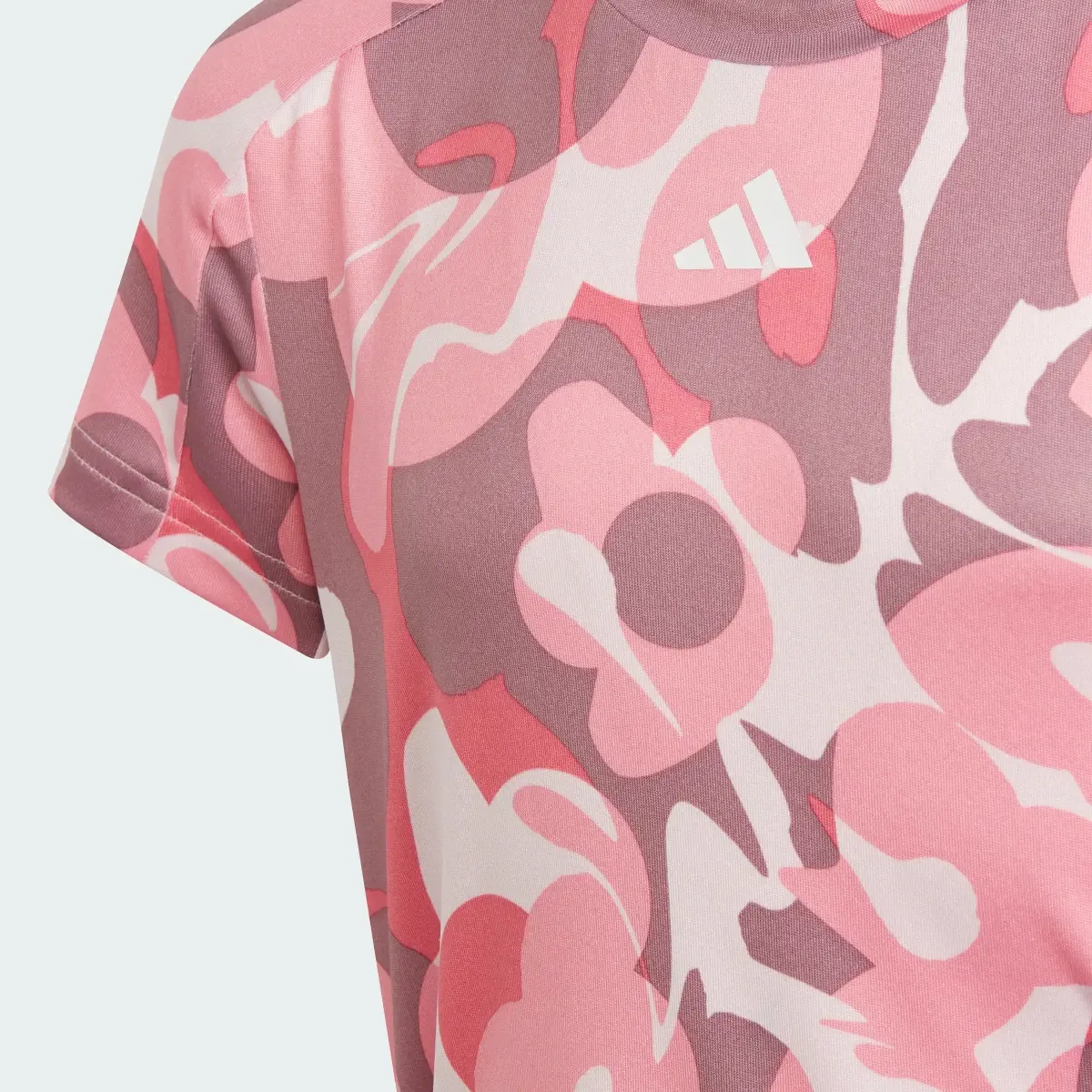 Adidas Playera Corta Essentials AEROREADY Seasonal Print Niños. 3