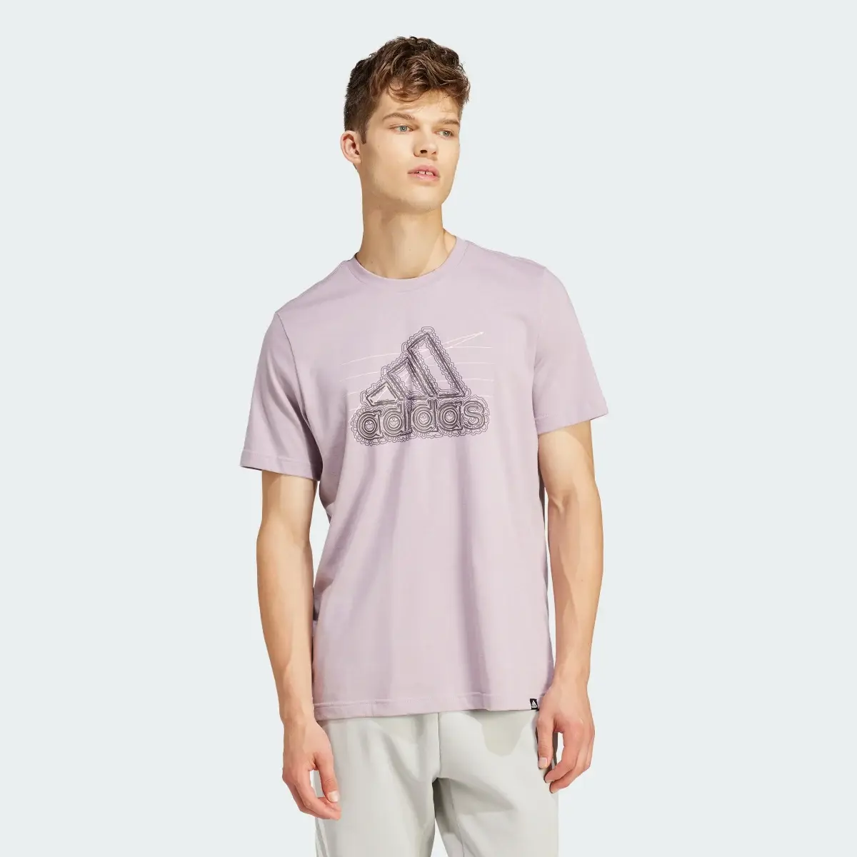 Adidas T-shirt. 2