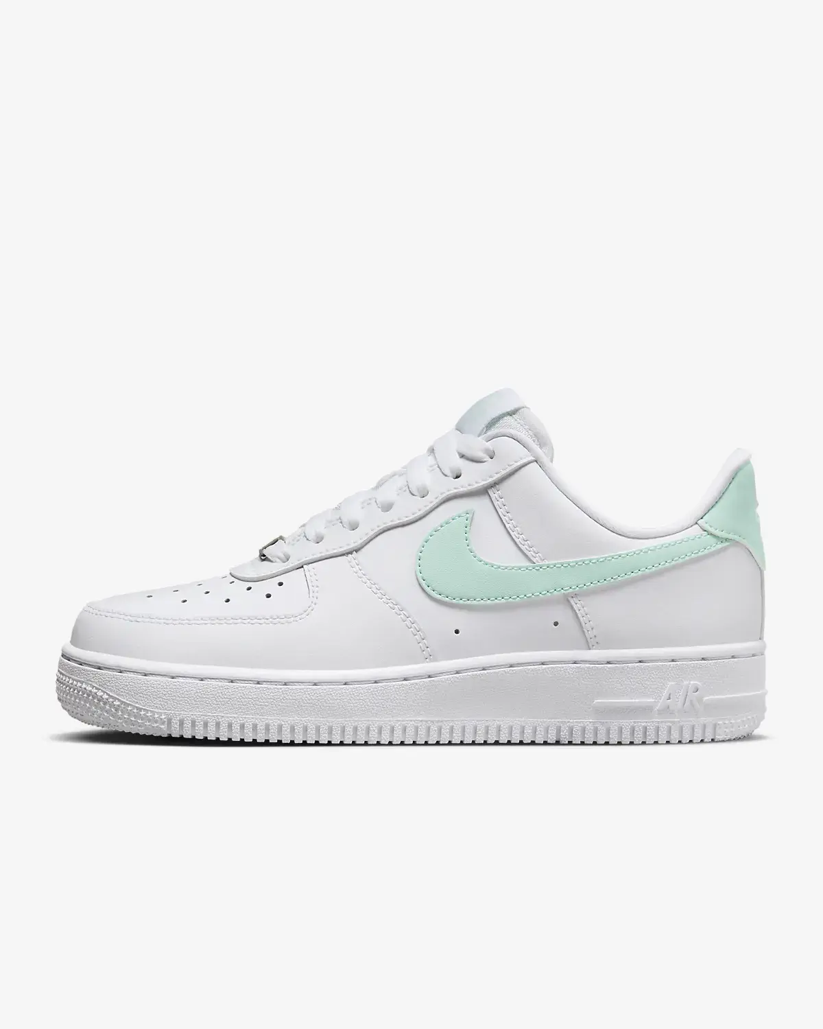 Nike Air Force 1 '07. 1