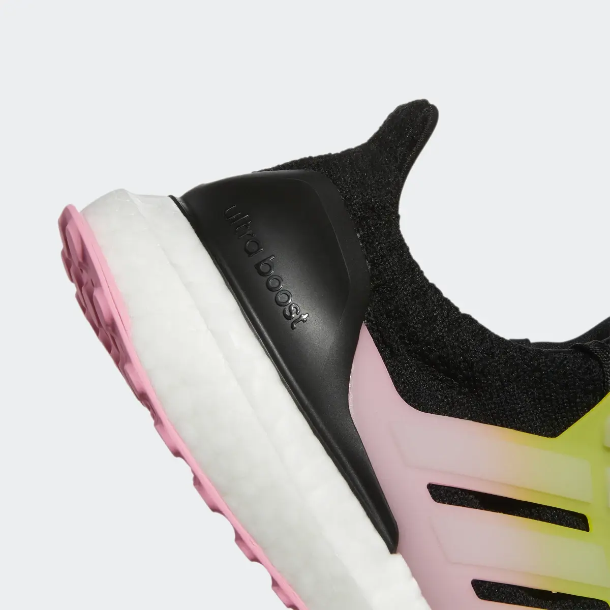 Adidas Chaussure de running Ultraboost 5.0 DNA Sportswear Lifestyle. 3