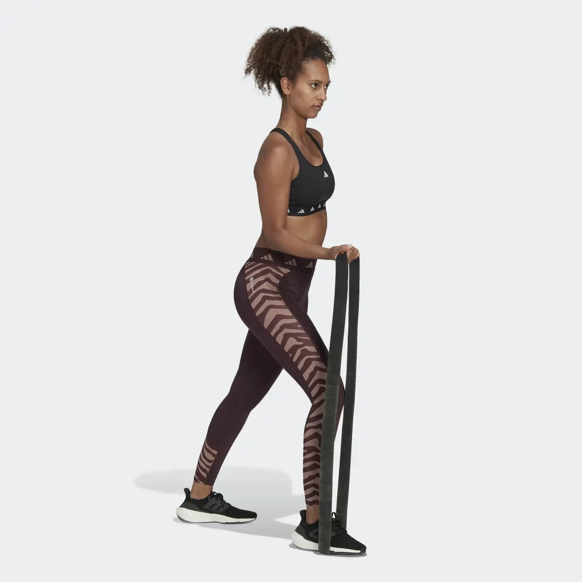 Adidas Hyperglam Techfit High-Waisted 7/8 Zebra Leggings. 3