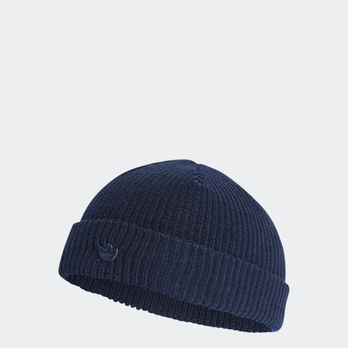 Adidas Adicolor Short Beanie. 1