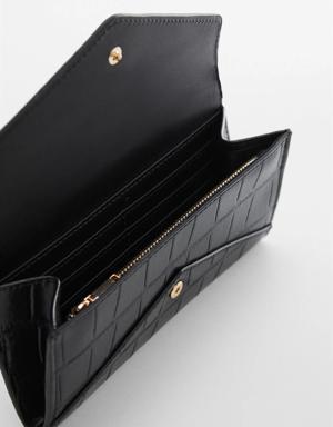 Crocodrile wallet with flap