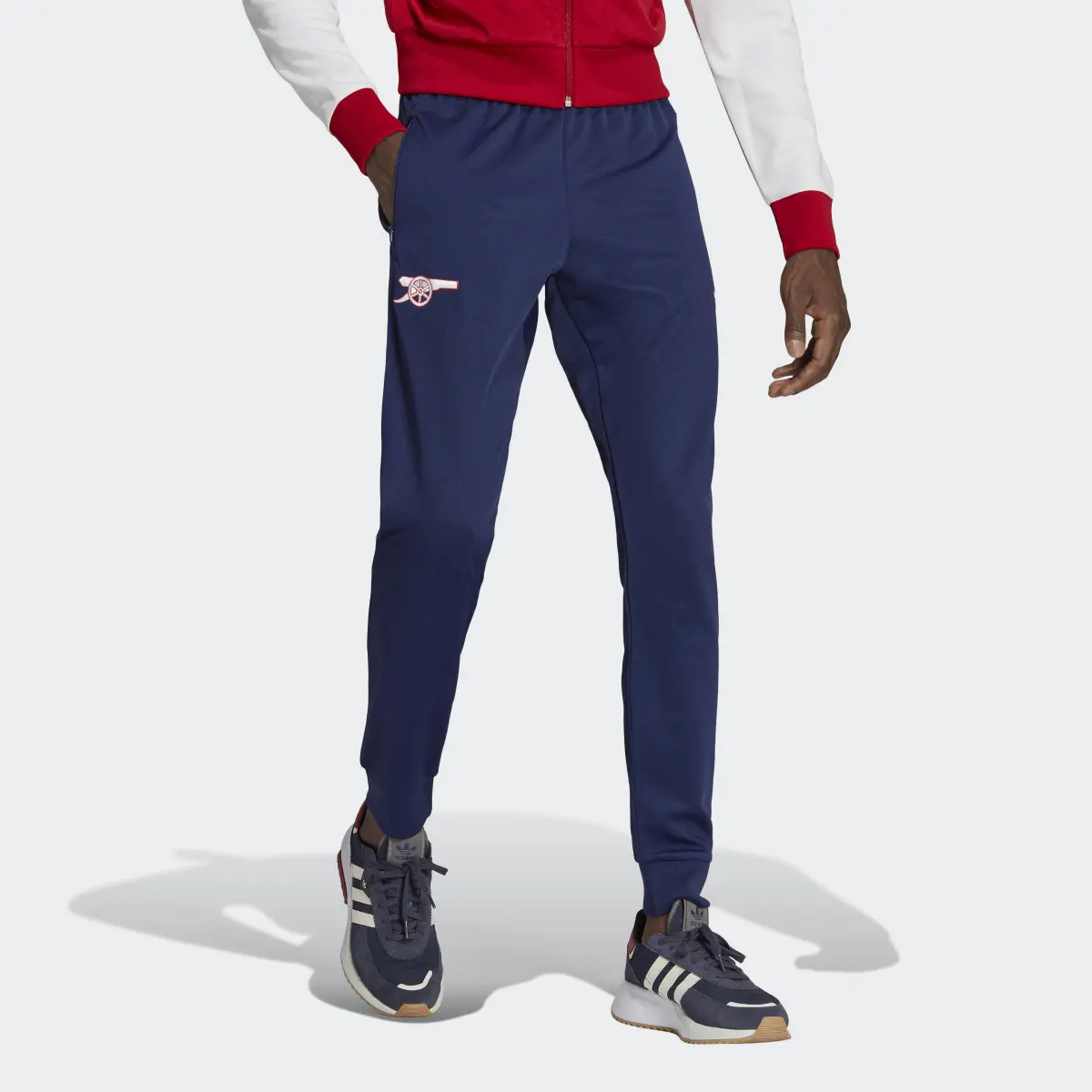 Adidas Pantalón Essentials Trefoil Arsenal. 1