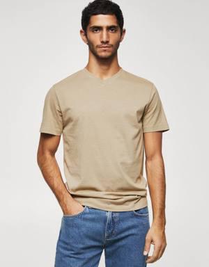 Basic pique-neck lightweight t-shirt