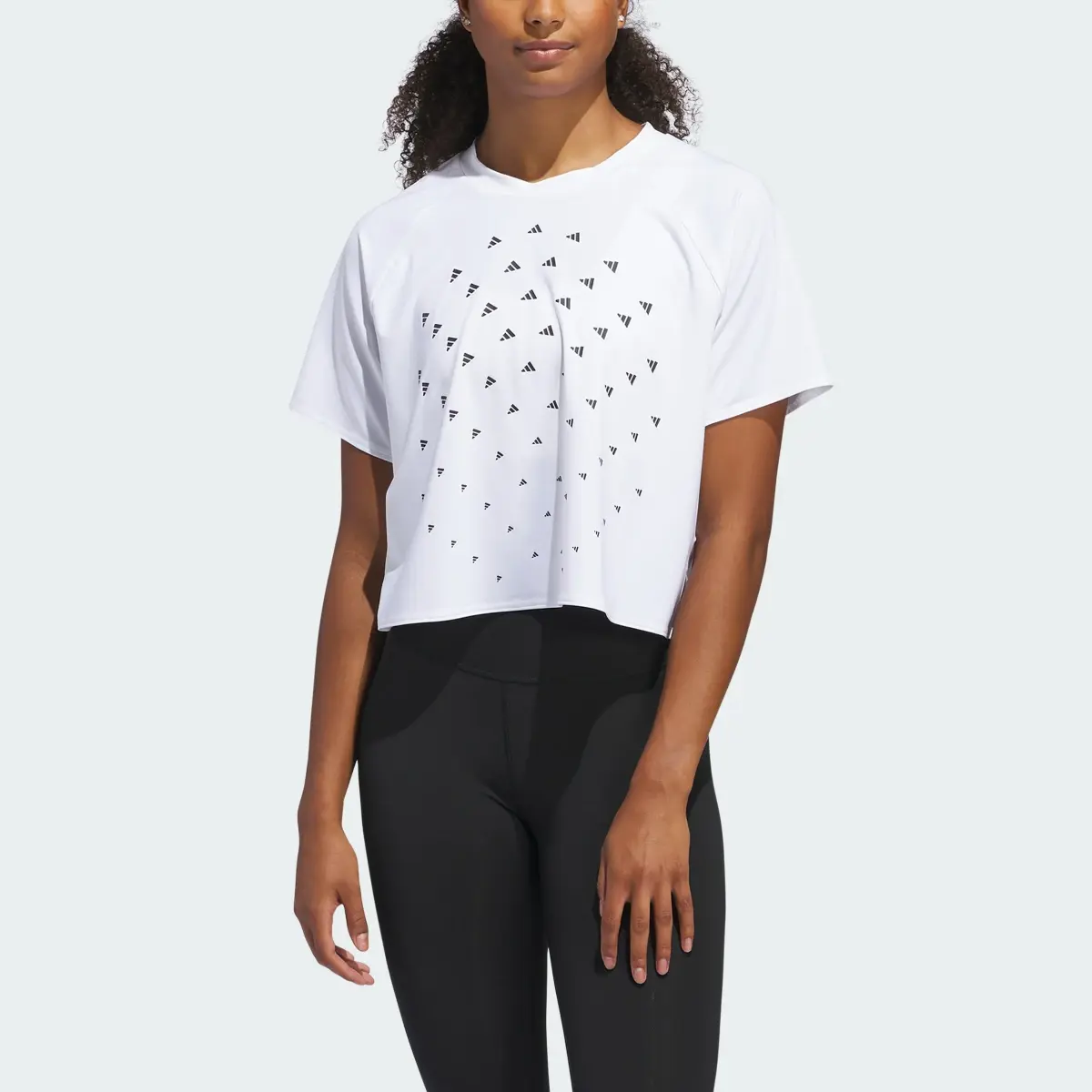 Adidas Playera BLUV Print Performance Loose Fit. 1