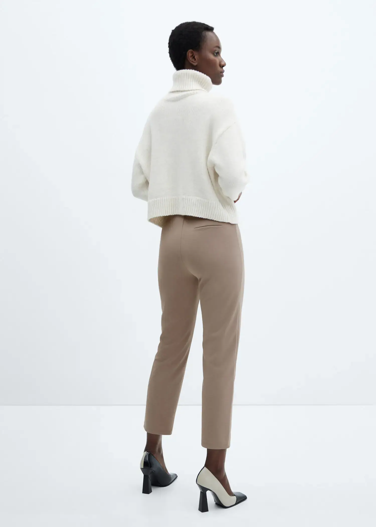 Mango High-waist skinny trousers. 3