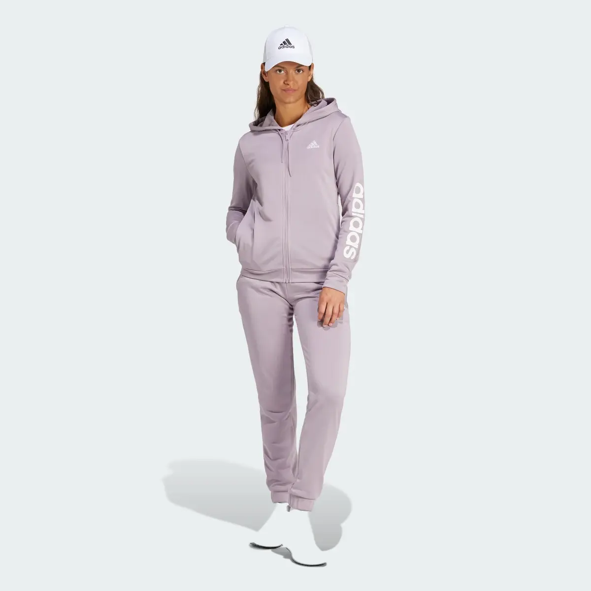 Adidas Tracksuit Lineal. 2