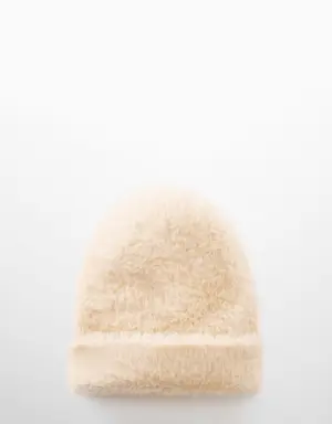 Kürk görünümlü şapka