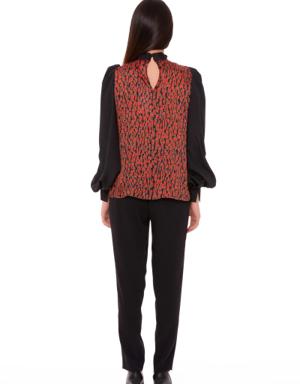 Contrast Detailed Stand Up Collar Floral Patterned Flowy Red Blouse