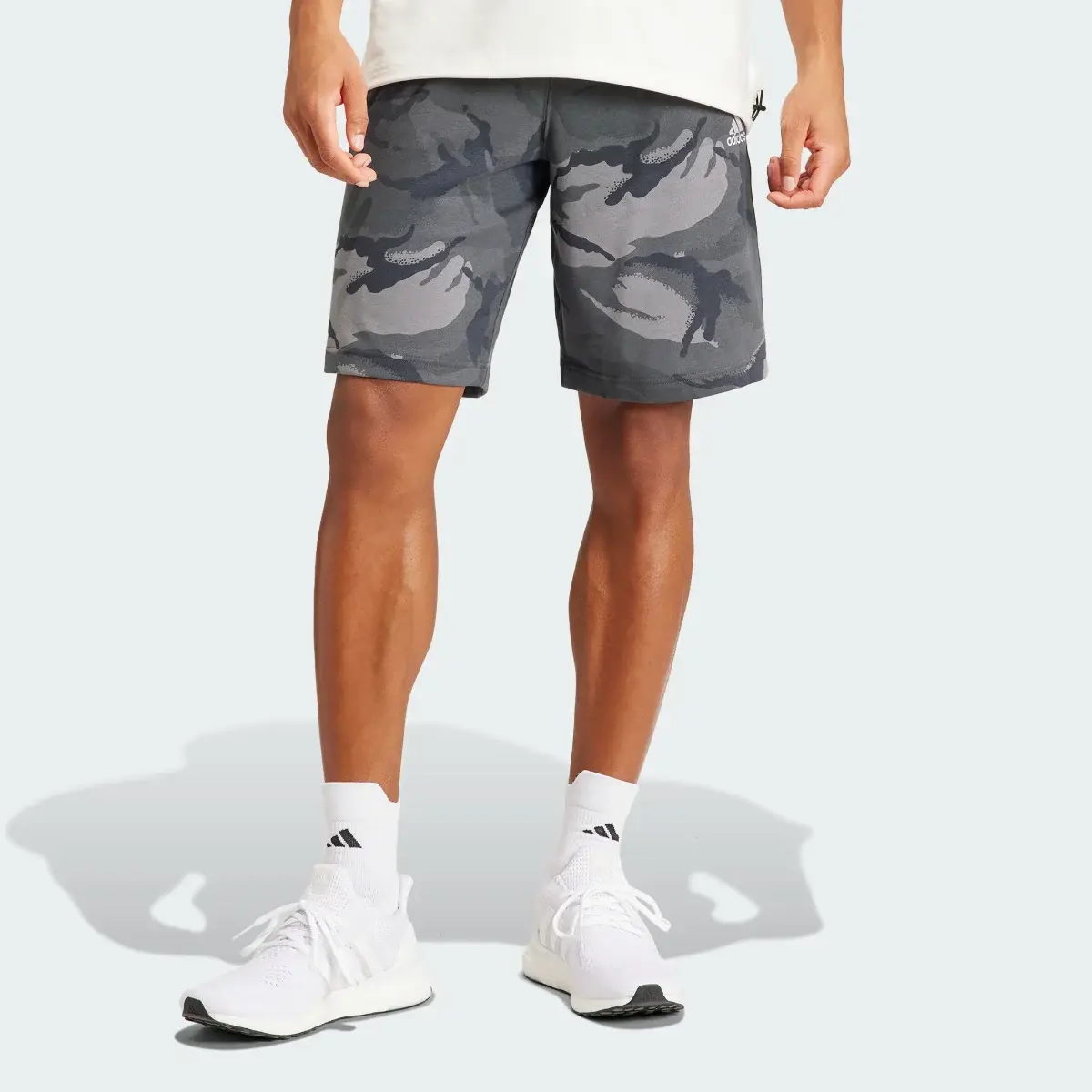 Adidas Shorts Seasonal Essentials Camouflage. 1