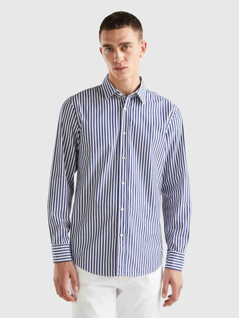 Benetton 100% organic cotton patterned shirt. 1