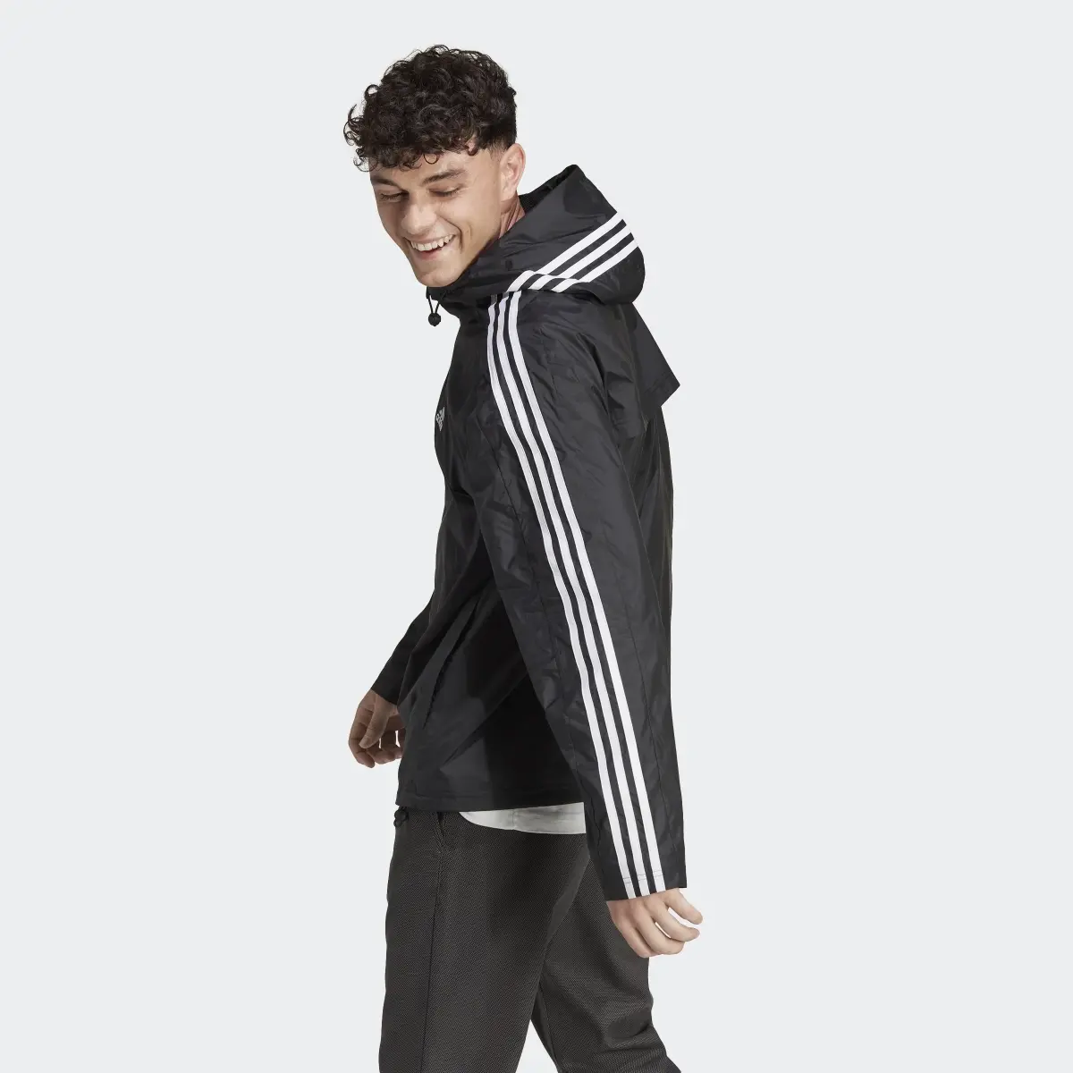 Adidas Essentials 3-Stripes Woven Windbreaker. 3