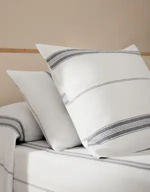 Poszewka na poduszkę z teksturowanej bawełny w paski 45 x 110 cm