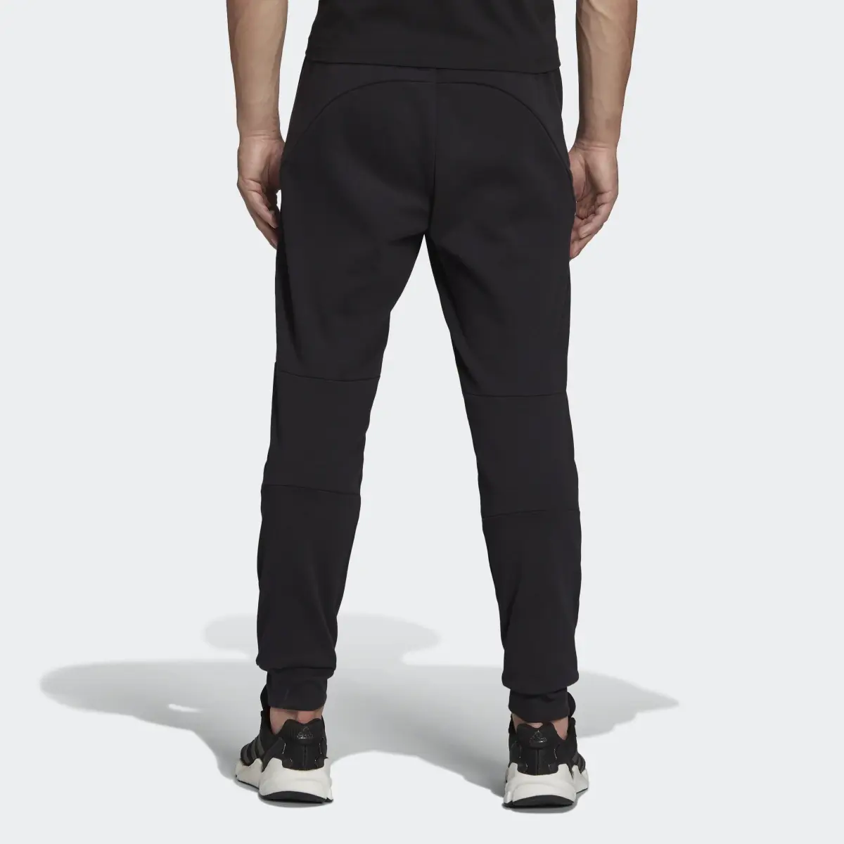 Adidas Pantalon Designed for Gameday. 2