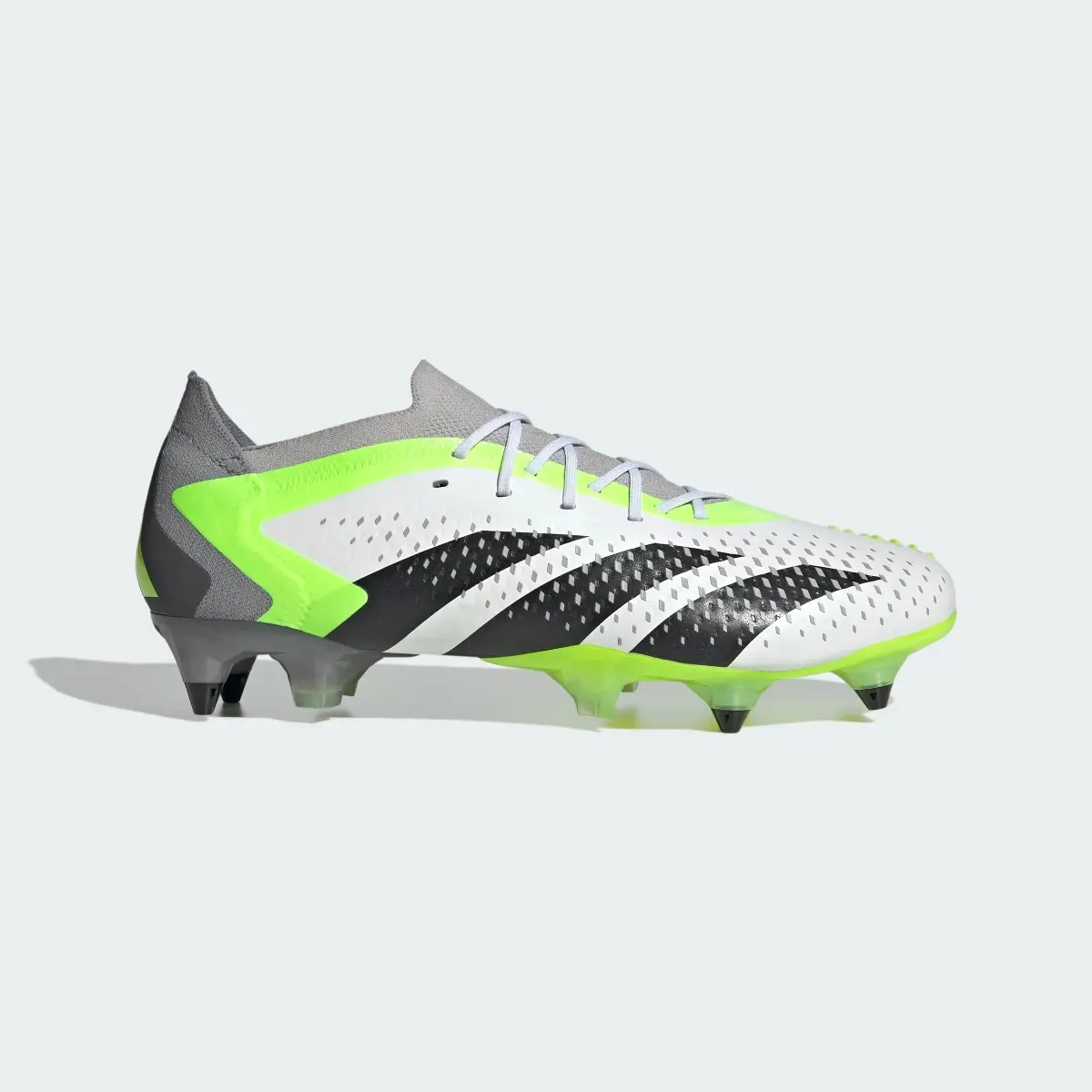 Adidas Predator Accuracy.1 Low Soft Ground Boots. 2