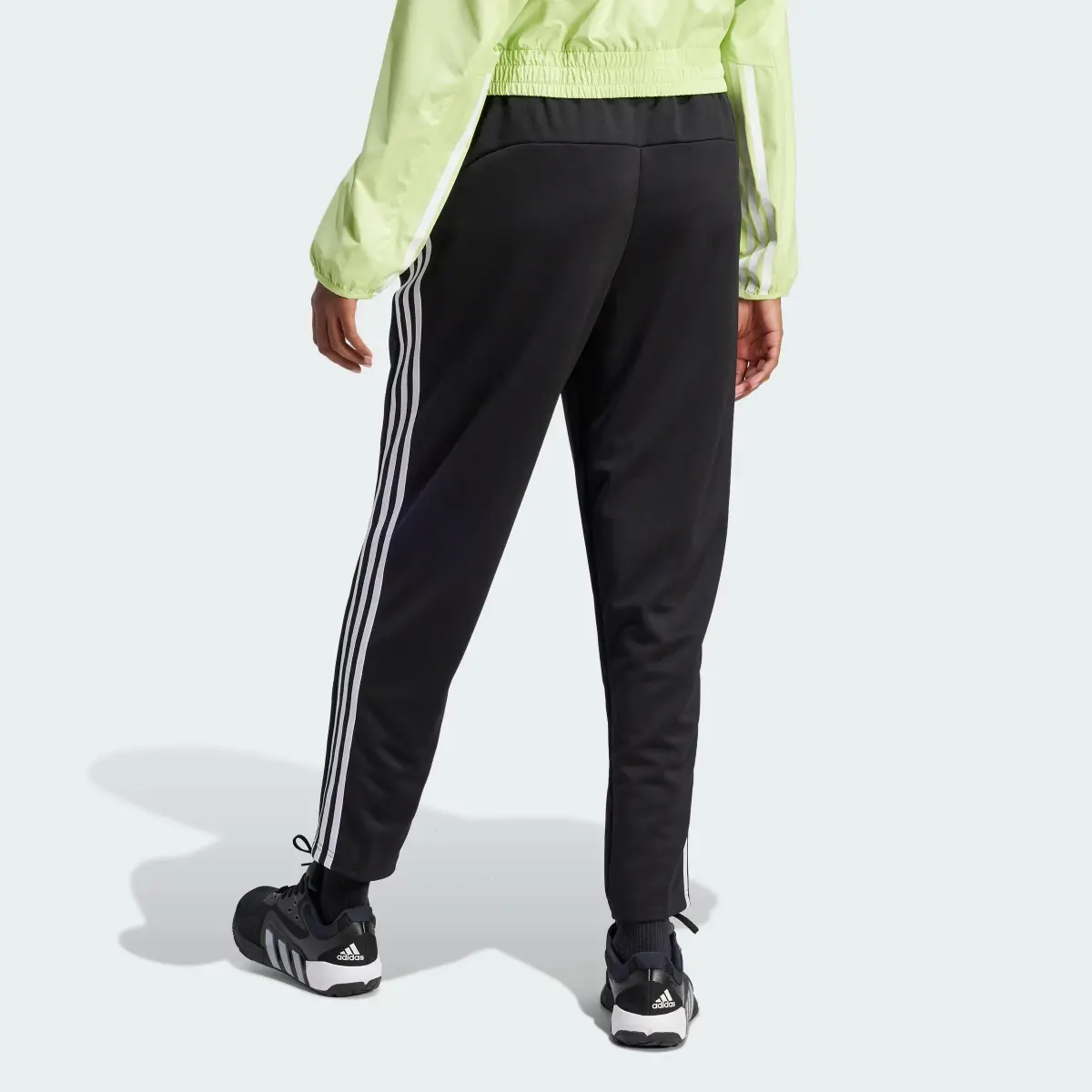 Adidas Pantaloni AEROREADY Train Essentials 3-Stripes. 2