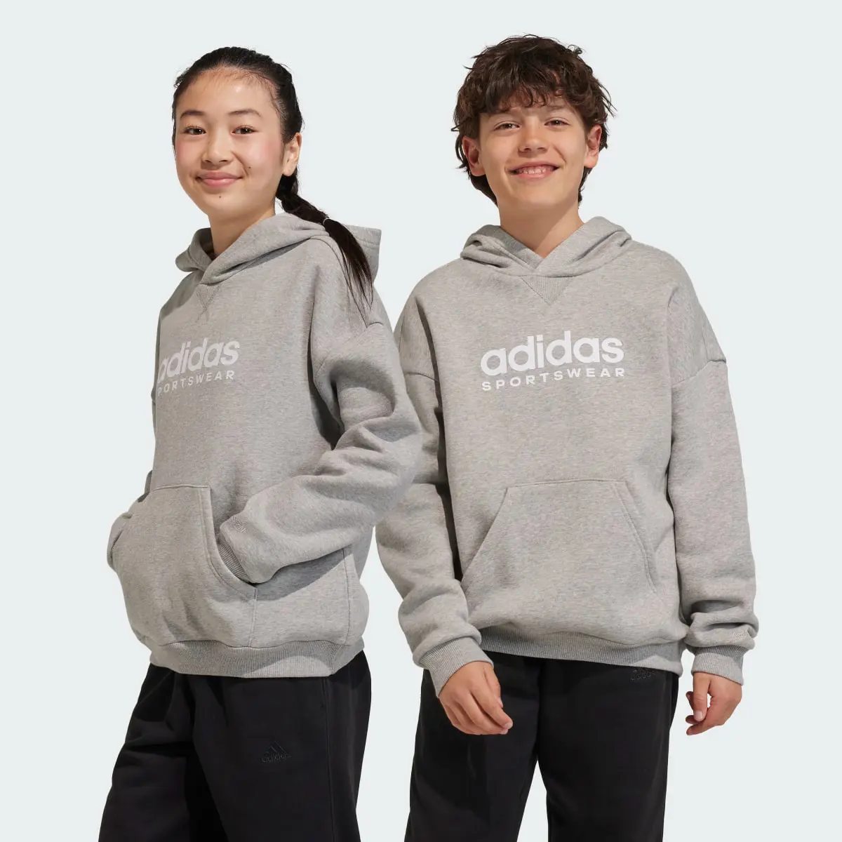 Adidas Camisola com Capuz em Fleece – Criança. 1