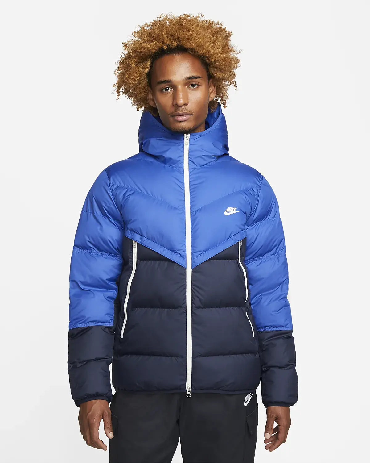 Nike Sportswear Storm-FIT Windrunner. 1