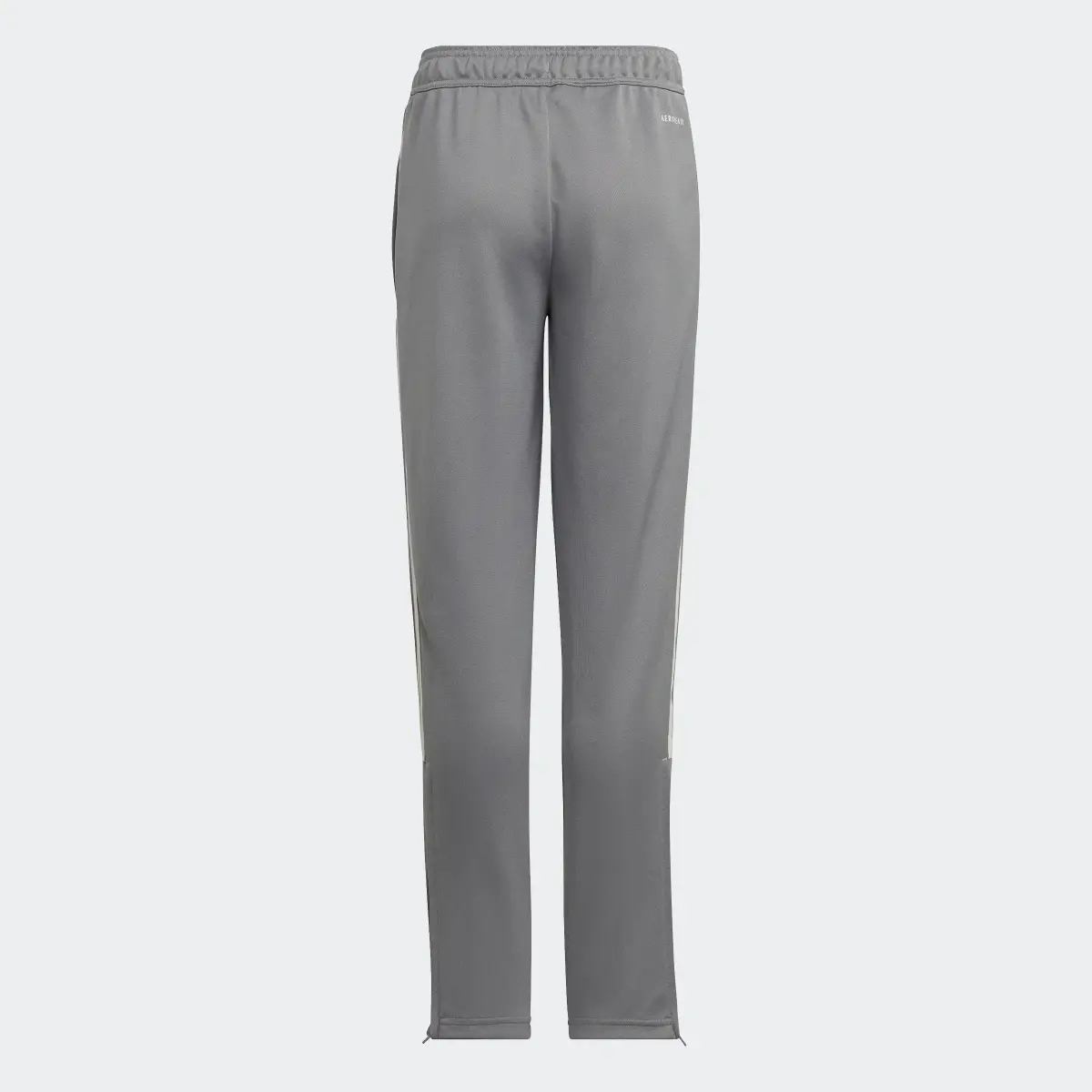 Adidas Tiro Fading Pants. 2