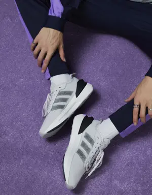 Adidas Avryn Shoes. 3 Adidas Avryn Shoes. 3