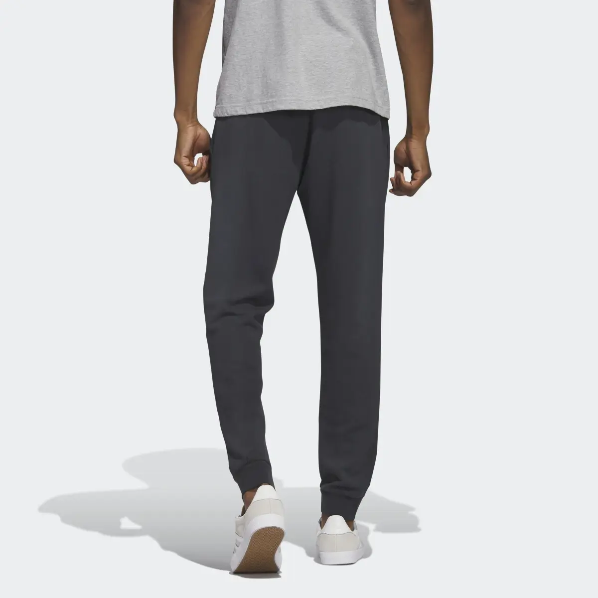 Adidas Pantalon de survêtement Essentials+ Dye. 2