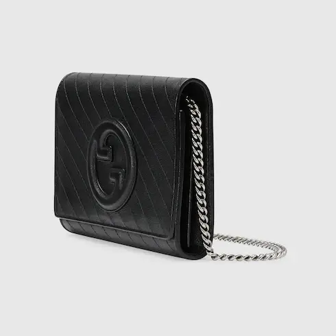 Gucci Blondie chain wallet. 2
