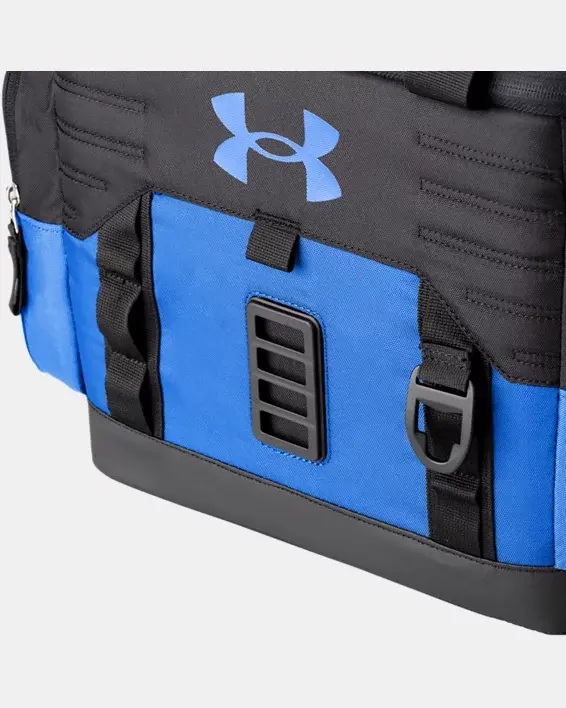 Under Armour UA 24-Can Sideline Soft Cooler. 2