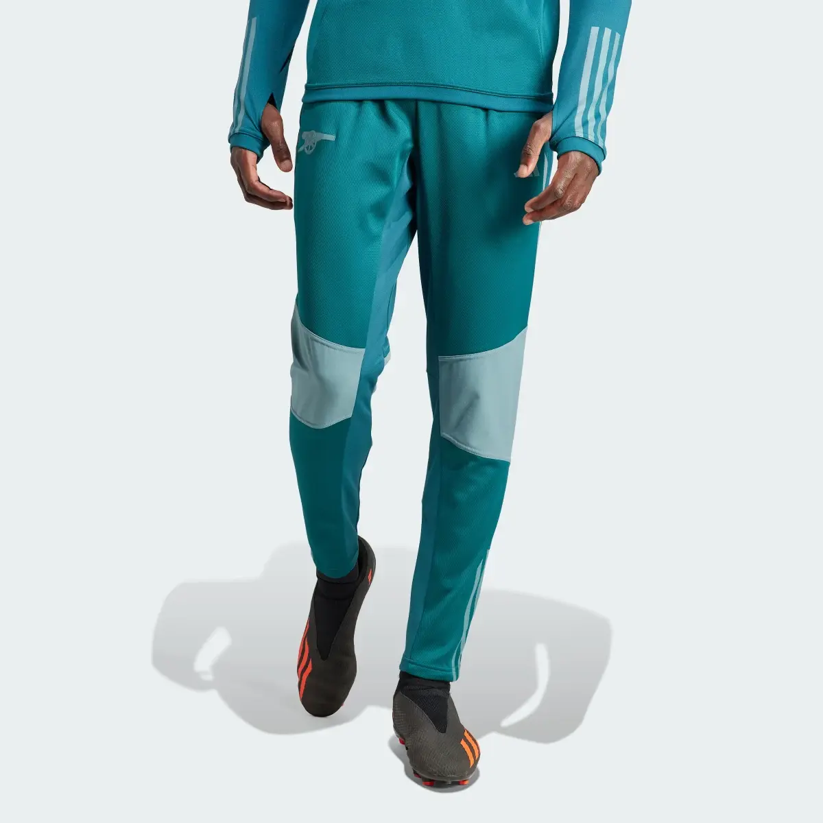 Adidas Arsenal Tiro 23 Winterized Tracksuit Bottoms. 1