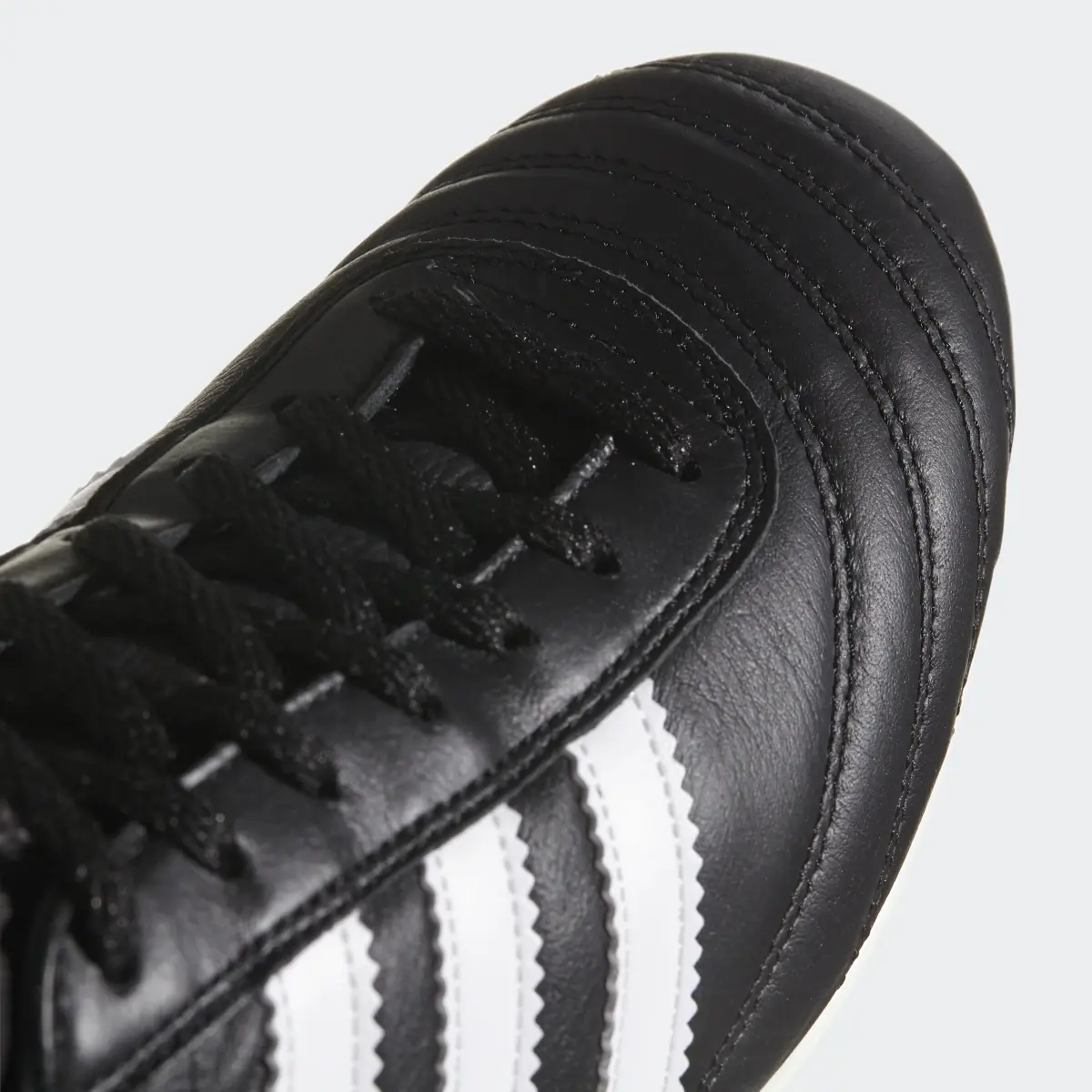 Adidas Copa Mundial Boots. 3