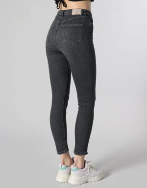 760 Diana Süper Slim Fit Yüksek Bel Dar Paça Gri Jean Kadın Pantolon