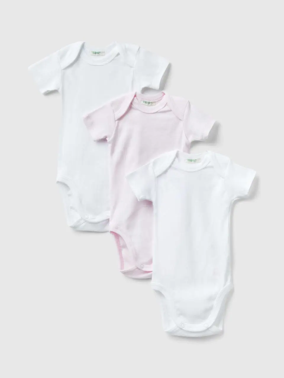 Benetton organic cotton solid color bodysuit set. 1