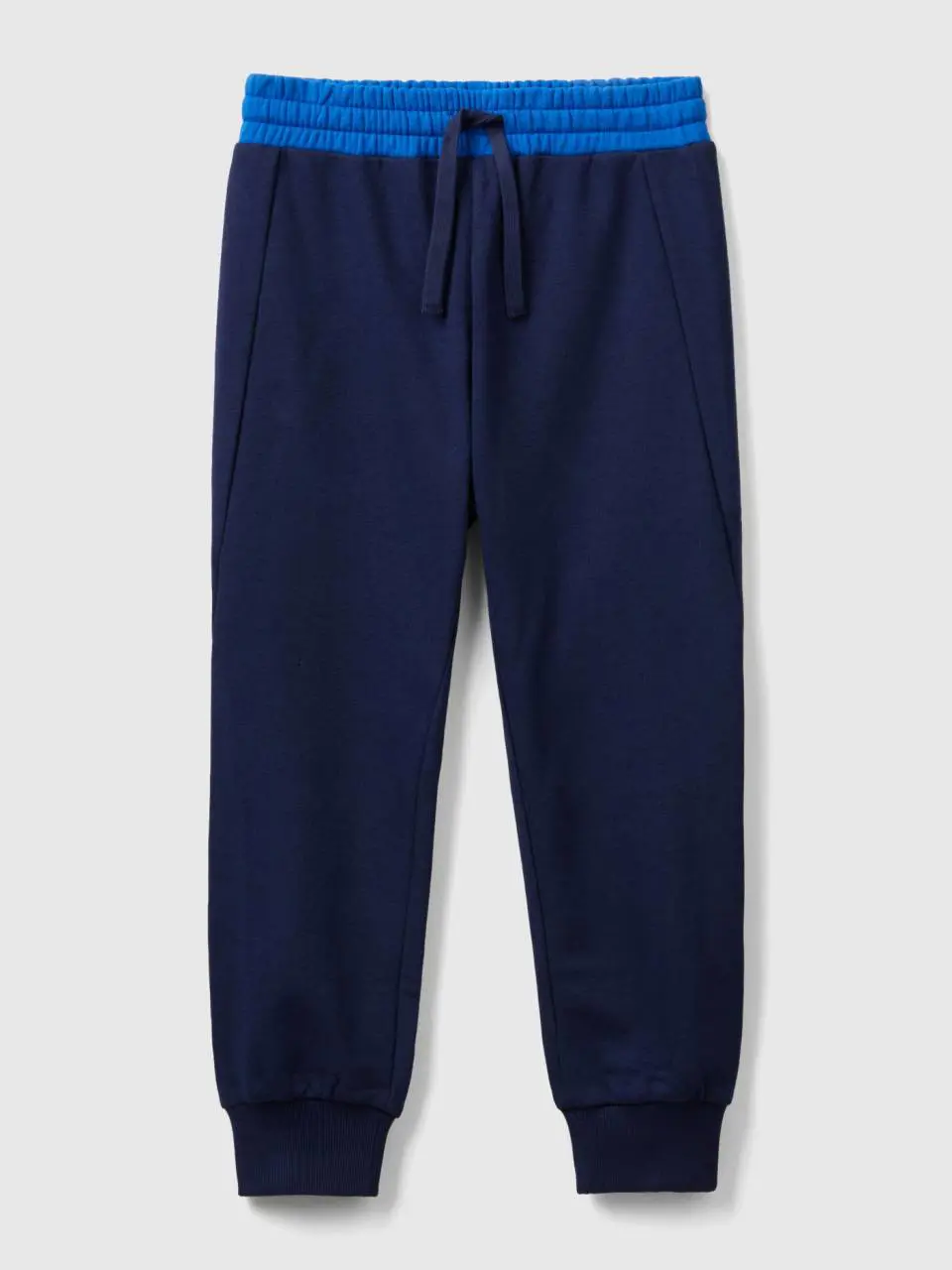 Benetton joggers with drawstring. 1