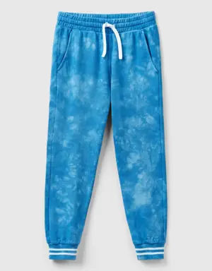 tie-dye sweatpants