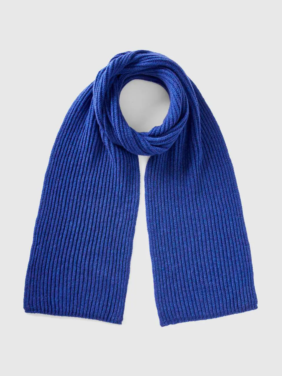 Benetton pure virgin wool scarf. 1
