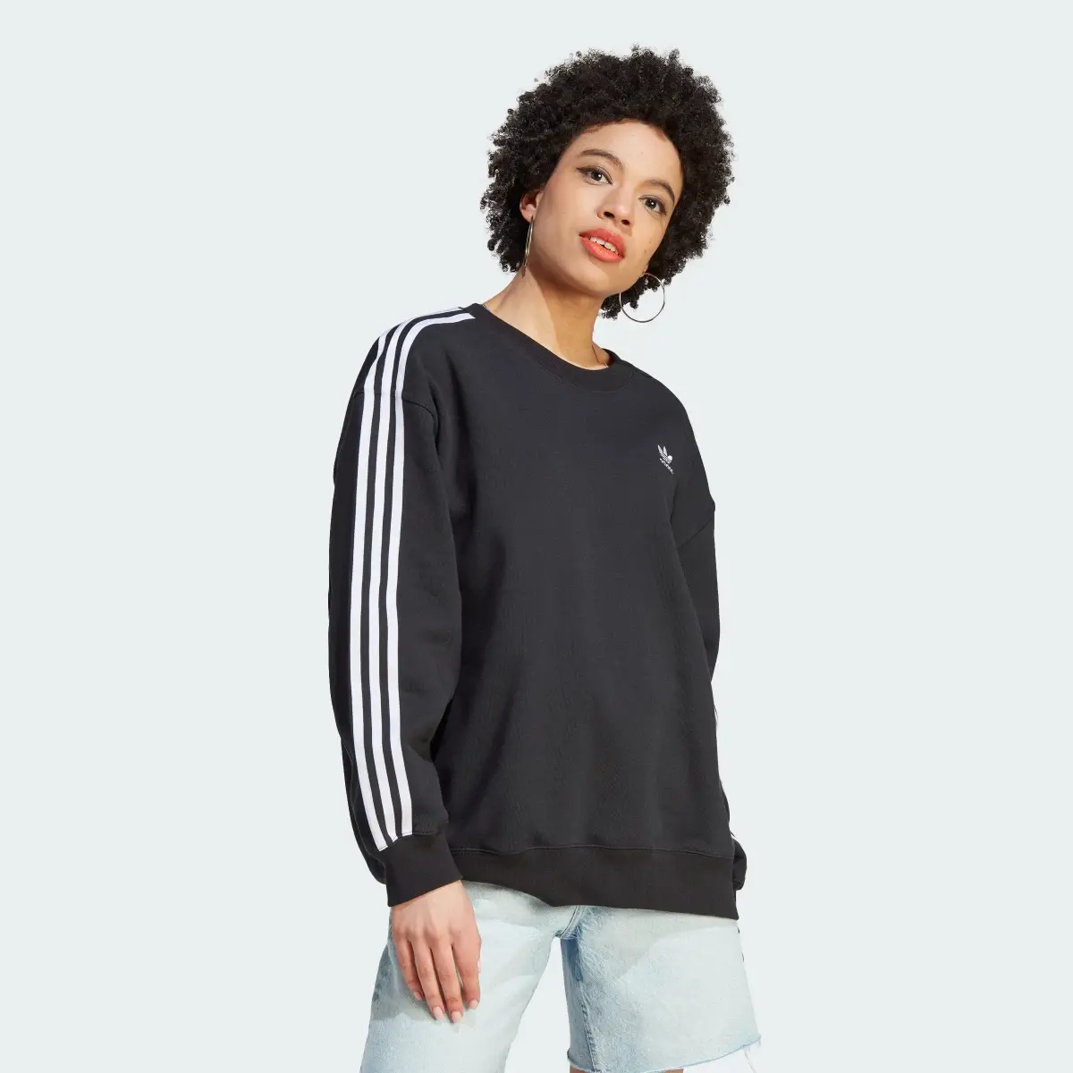 Adidas Adicolor Classics Oversized Sweatshirt. 2