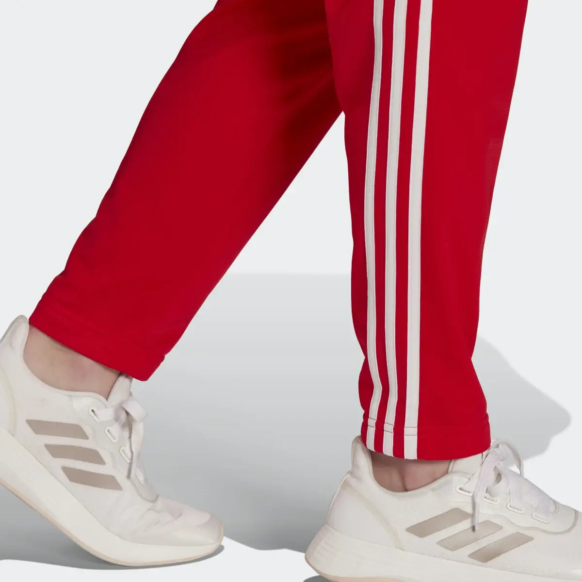 Adidas Essentials 3-Stripes Track Suit. 3