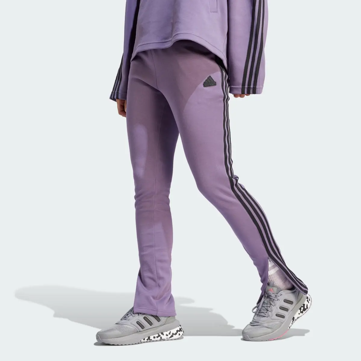 Adidas Pantaloni Future Icons 3-Stripes. 1