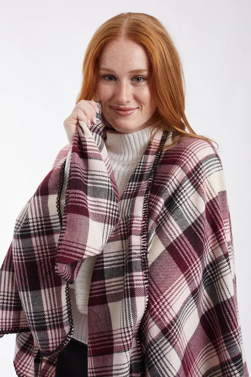 Just Cozy Xabrina - Poncho Scarf. 1 Just Cozy Xabrina - Poncho Scarf. 1