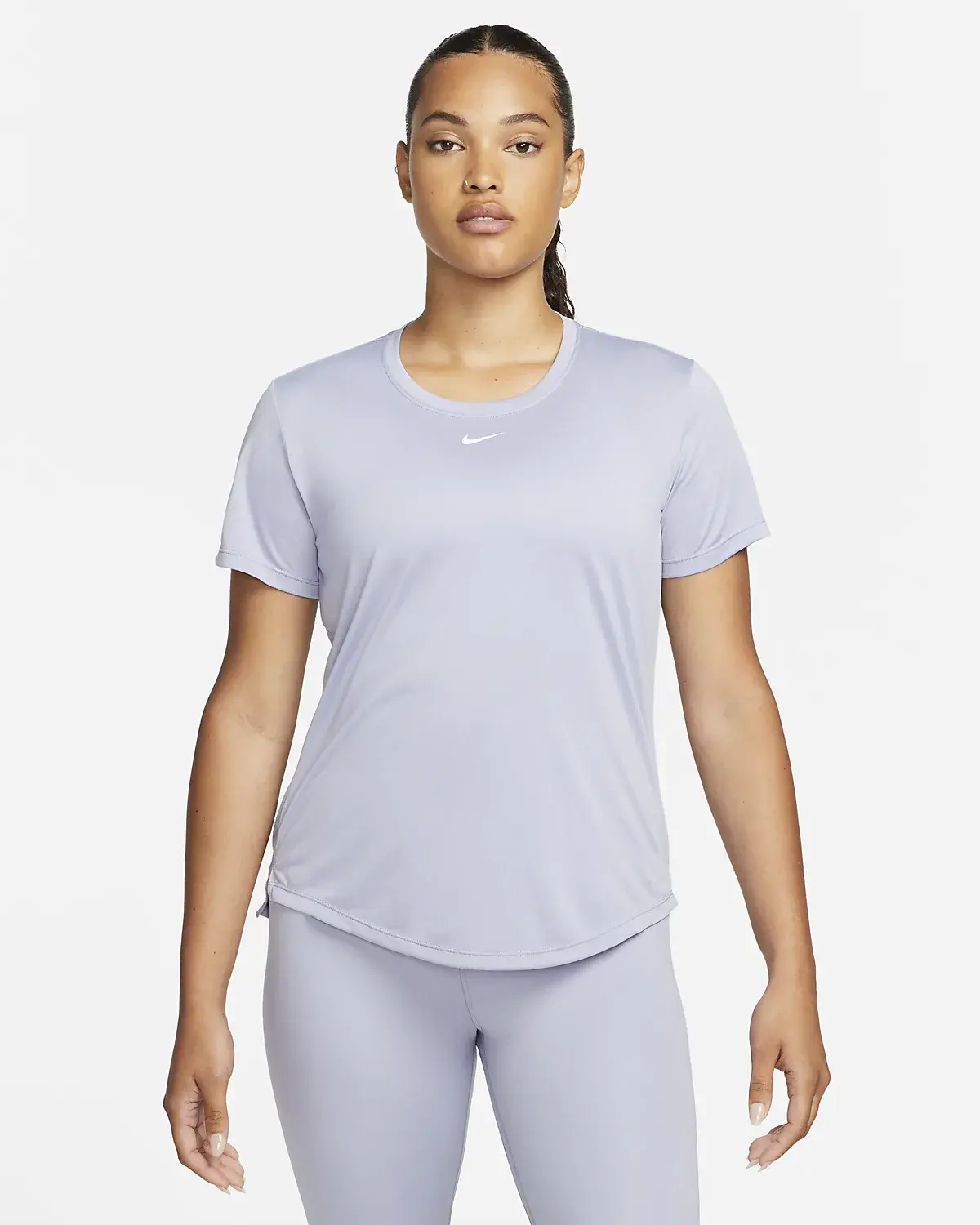 Nike Dri-FIT One. 1