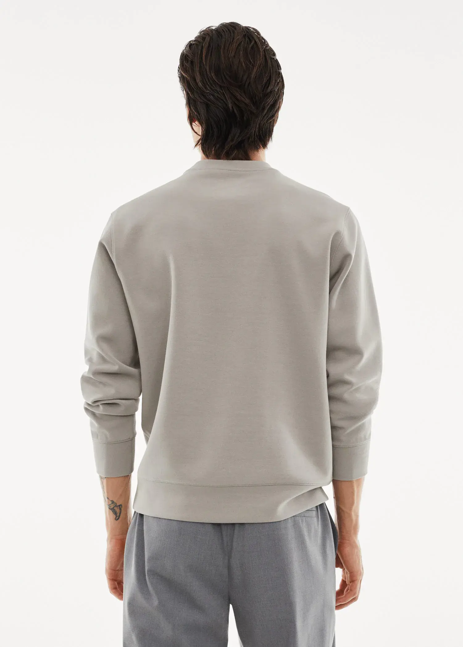 Mango Breathable recycled fabric sweatshirt. 3
