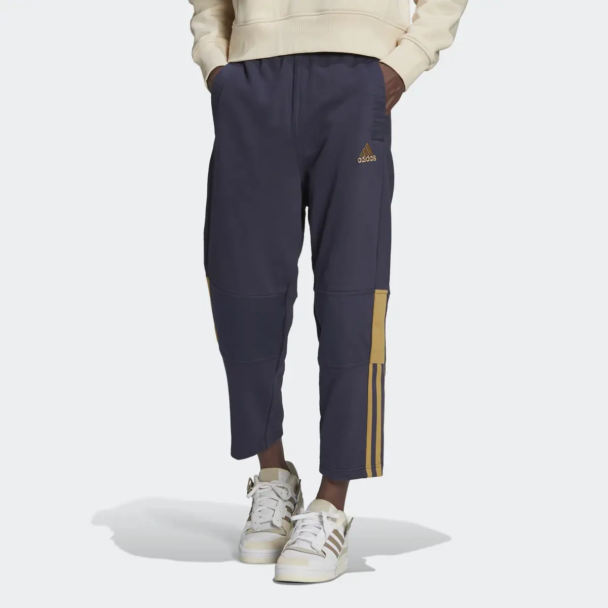 Adidas Pants Tiro 7/8. 1