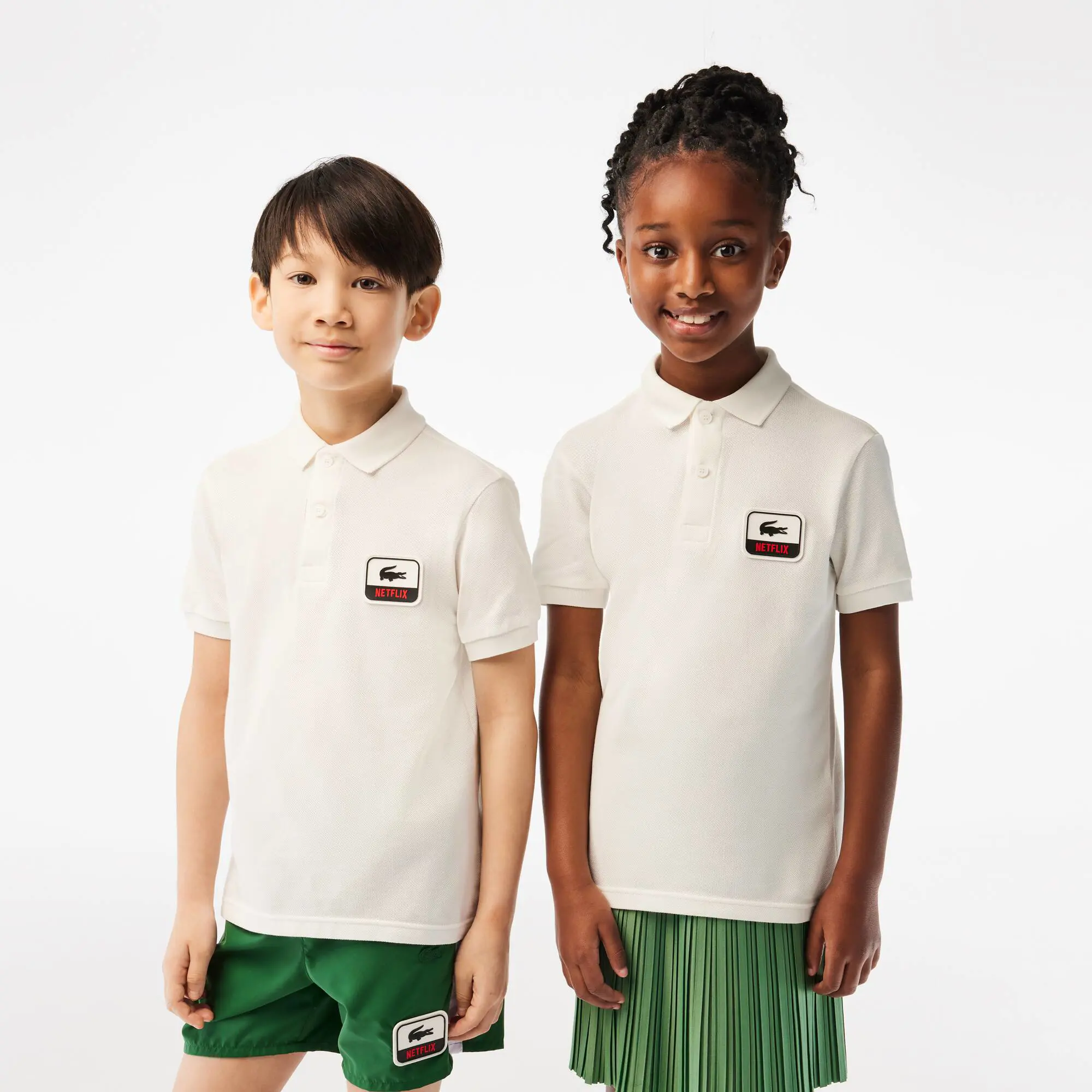 Lacoste Kinder LACOSTE x Netflix Poloshirt aus Bio-Baumwoll. 1