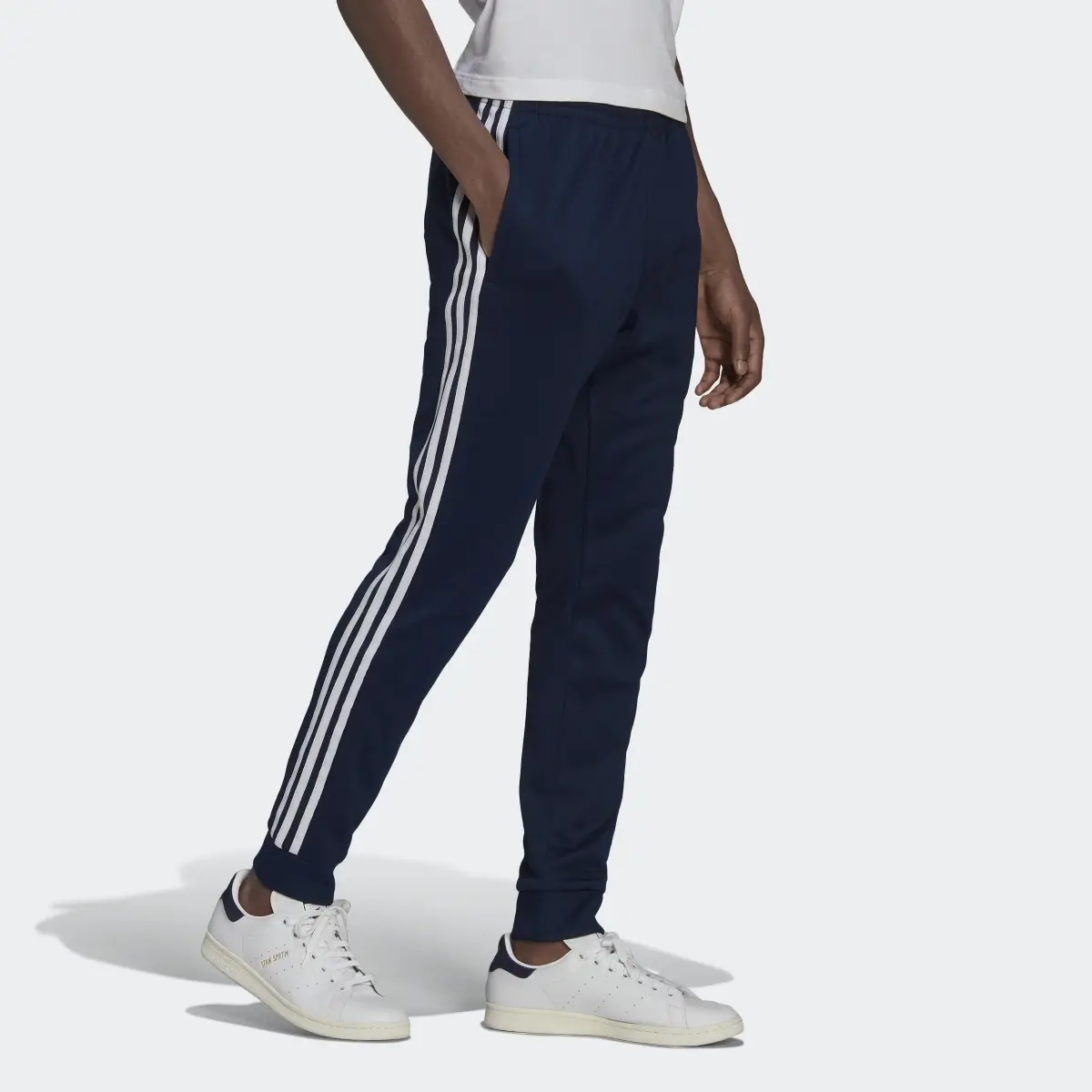 Adidas Track pants adicolor Classics Primeblue SST. 3