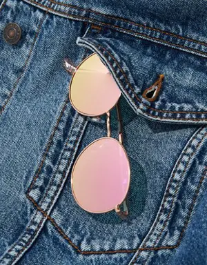 O Rose Gold Round Metal Sunglasses