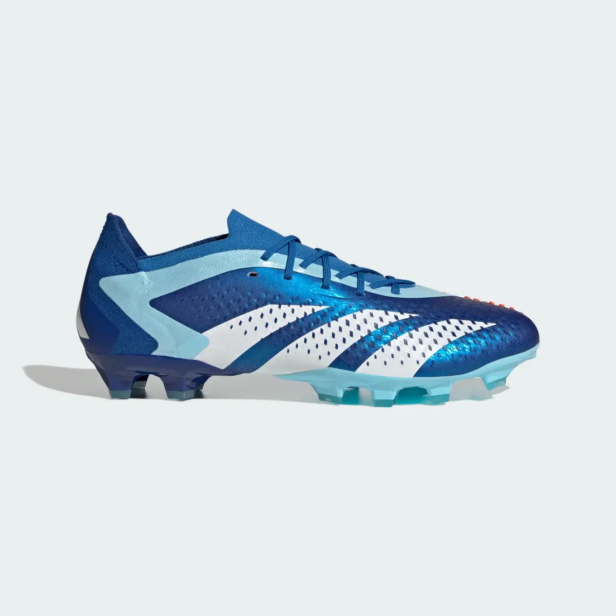 Adidas Bota de fútbol Predator Accuracy.1 Low césped artificial. 2