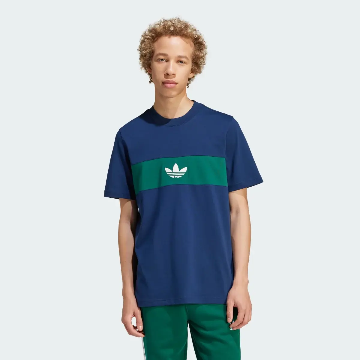 Adidas T-shirt NY Cutline. 2