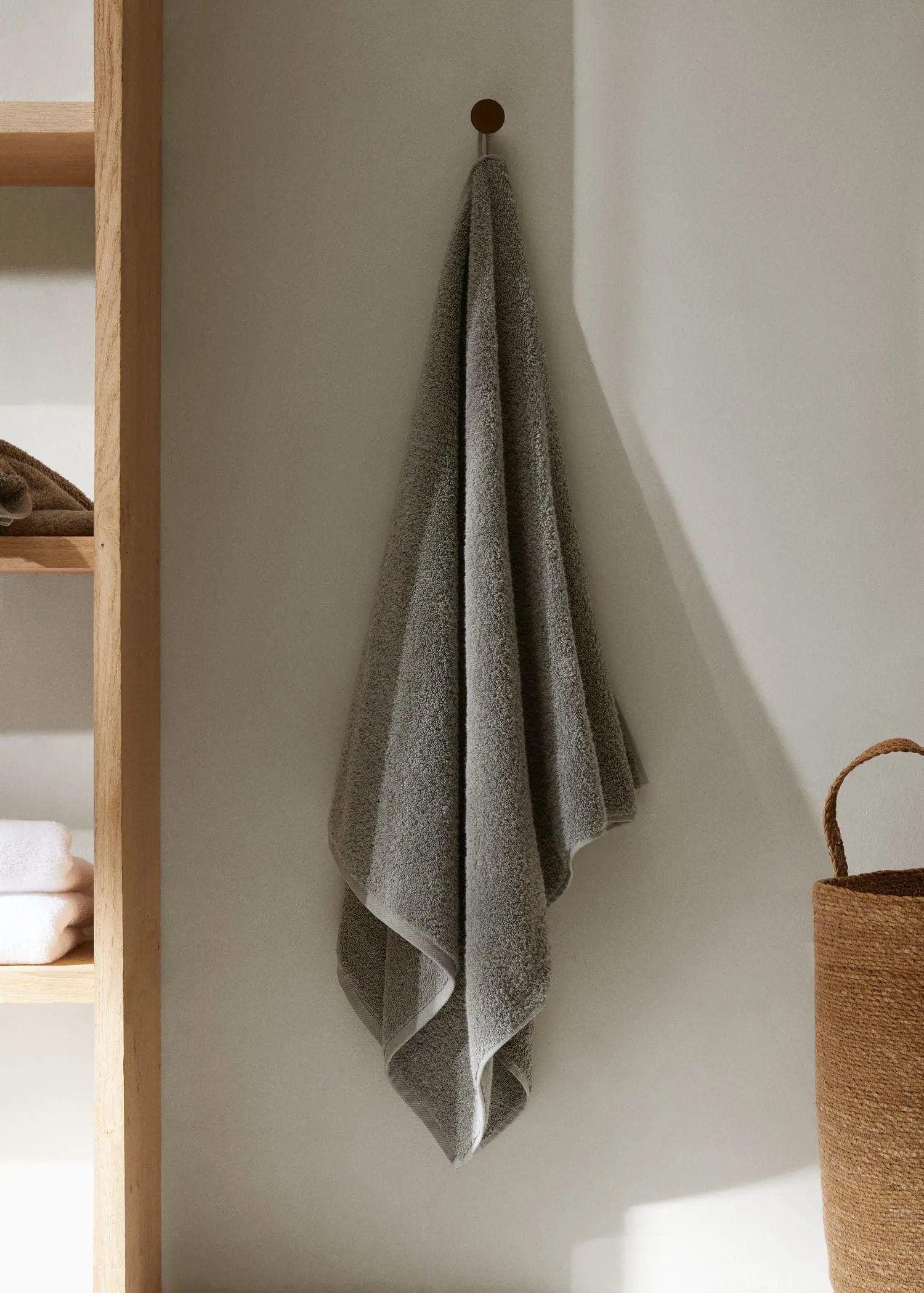 Mango Cotton 500gr/m2 hand towel 50x90cm . 1