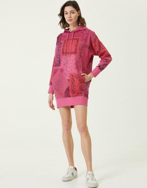 Pembe Kapüşonlu Desenli Mini Sweatshirt Elbise