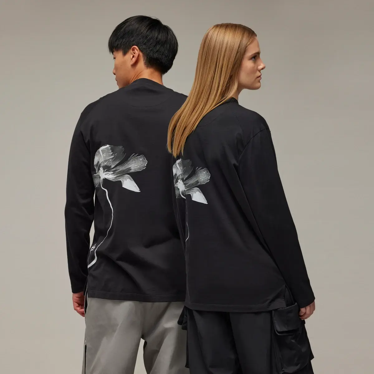 Adidas Y-3 Graphic Long Sleeve Tee. 3